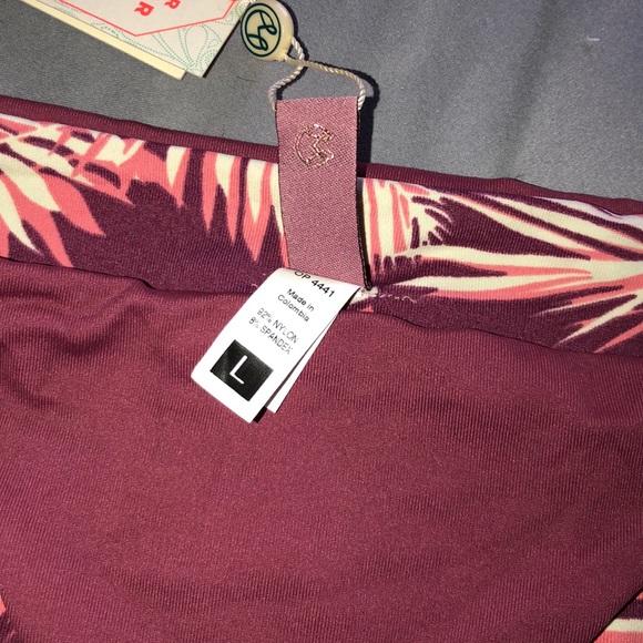 Maaji Juneberry bottoms size L - Picture 2 of 2